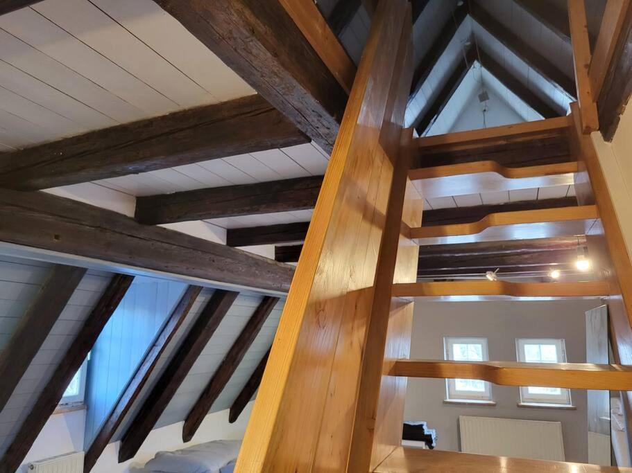 Fachwerk Maisonette In Nuertingen Buitenkant foto